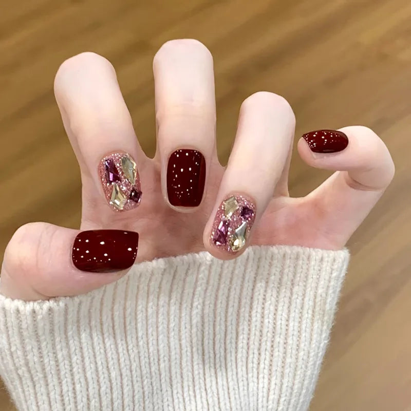 24Pcs Glitter Diamond Press On Nails Blush Pink Cat Eye Fake Nails Sweet Cute Coffin Full Cover Short Square False Nail Tips Art