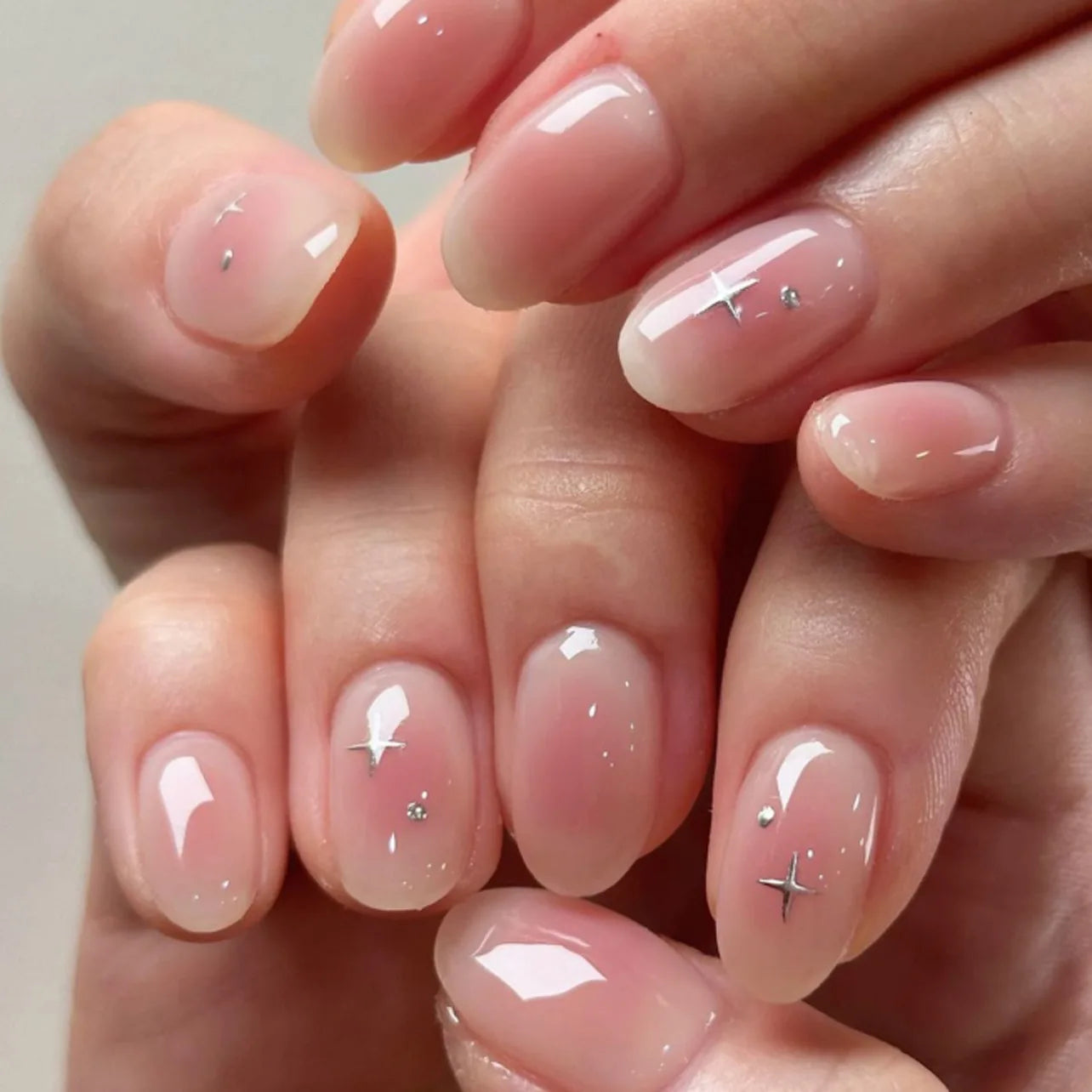 24Pcs Glitter Diamond Press On Nails Blush Pink Cat Eye Fake Nails Sweet Cute Coffin Full Cover Short Square False Nail Tips Art
